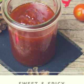Do you love sweet and spicy food? This sweet and spicy bbq sauce recipe is the perfect pairing for your next backyard barbecue dinner party.