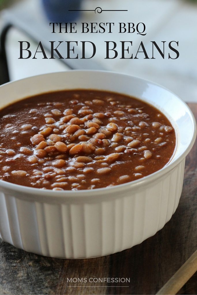 barbecue baked beans in a bowl