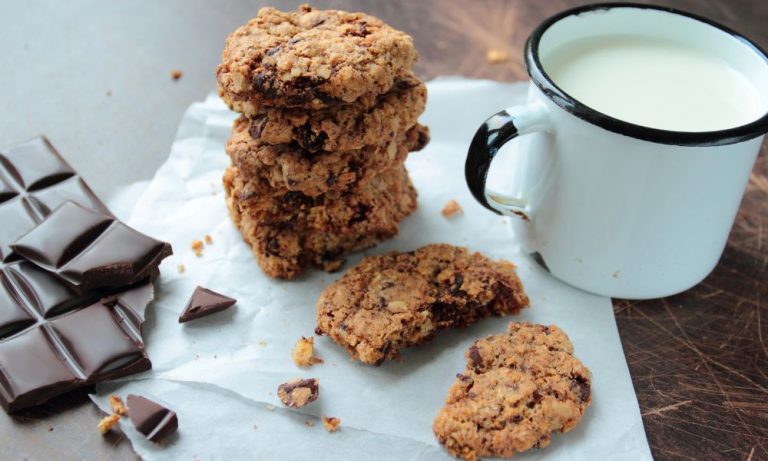 Chocolate Peanut Butter Oatmeal Cookie Recipe