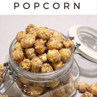 Is there anything better than Christmas movies and the butterbeer popcorn? No, then you need this butterbeer popcorn recipe in your life today!